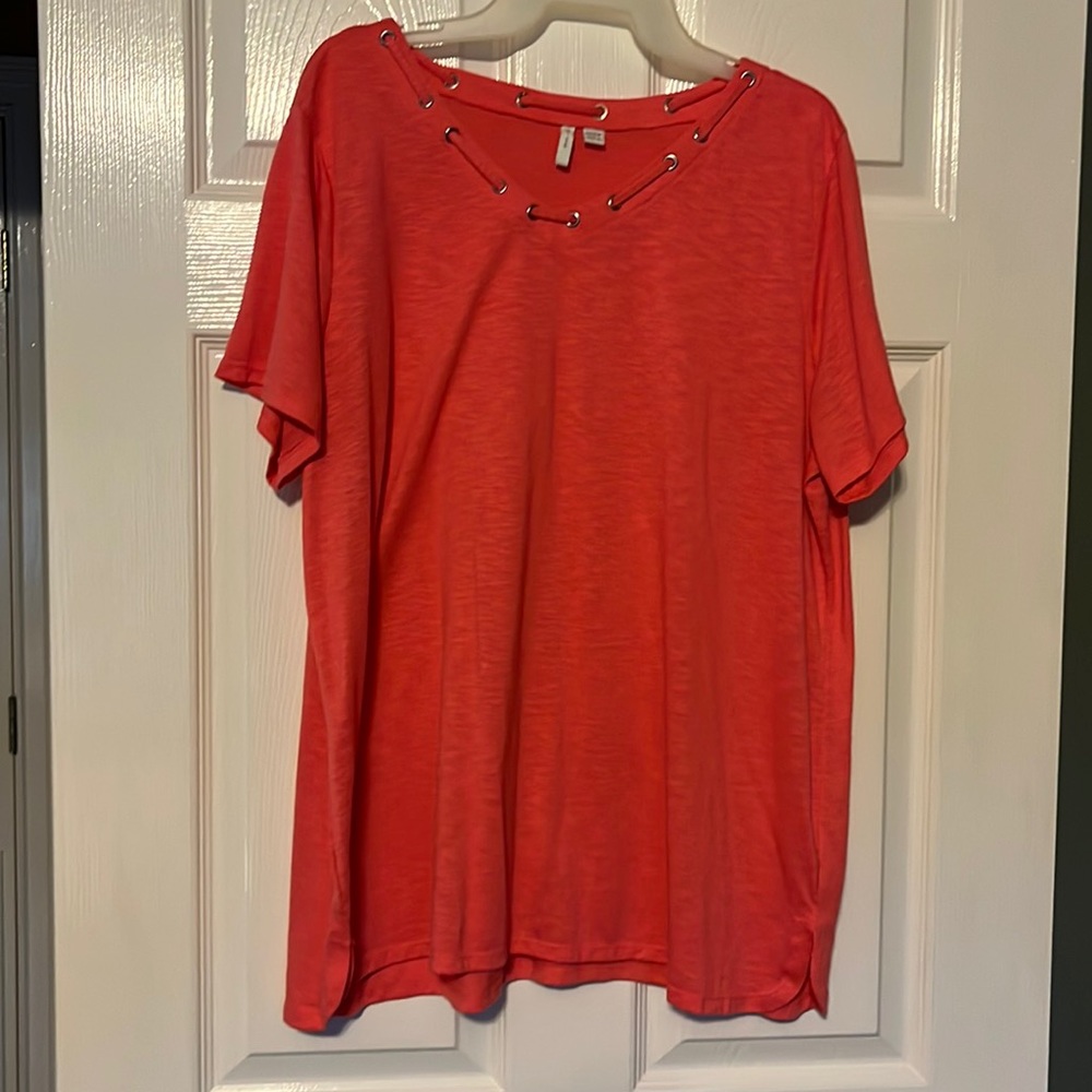 Coral short sleeve casual top